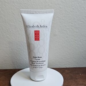 Elizabeth Arden Eight Hour Cream - White and Red